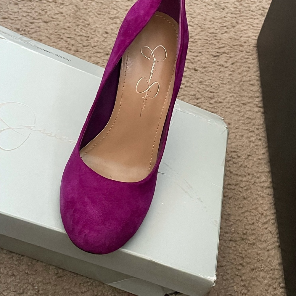 jessica simpson pump